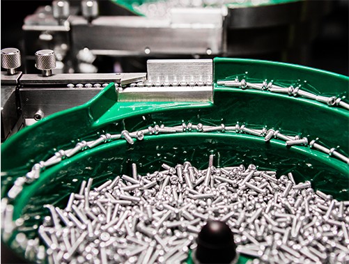 High-precision vibratory bowl feeder